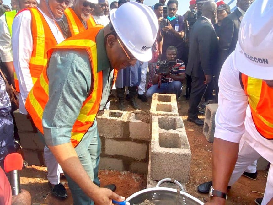 Governor Otu's Project Execution Efforts Worthy Of Praise - Morphy