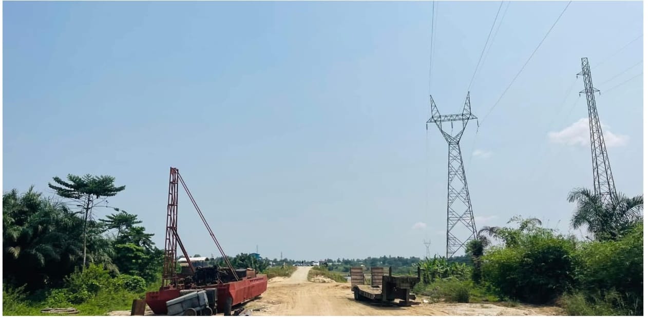 Gov. Otu revisits the long-abandoned Construction of an Alternative Corridor into and out of Calabar.