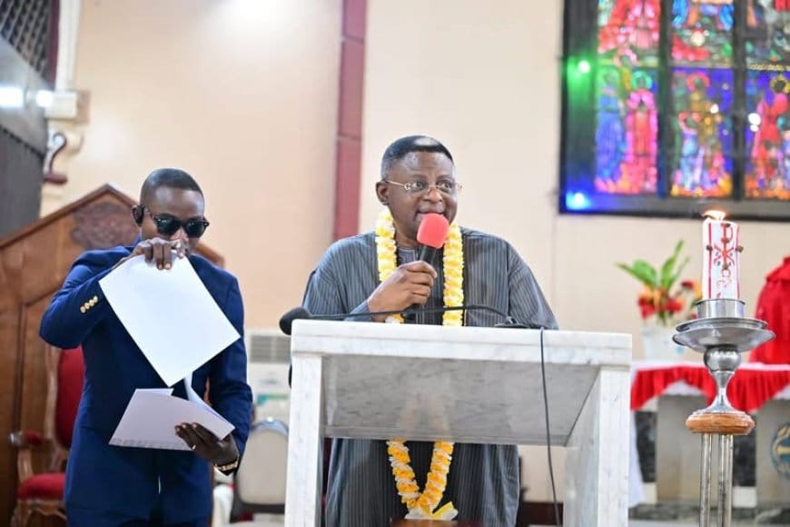 Governor Otu Celebrates Democracy Day, Sues for Unity and Prosperity in Cross River State