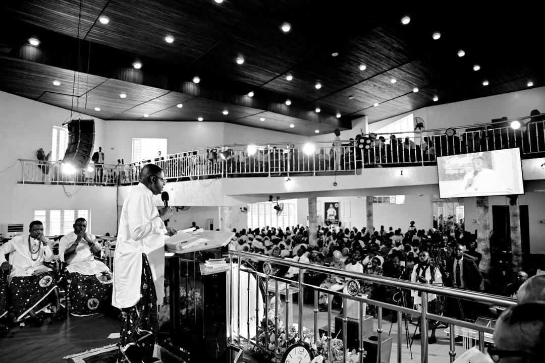 Otu eulogises Bishop Itam, says cleric’s legacy of faith and humility lives on