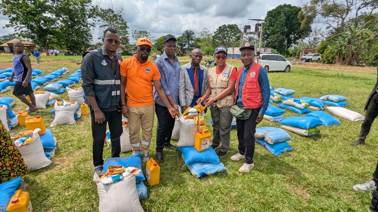 NEMA, CR-SEMA Distribute Relief Materials to Fire Victims in Agborkim