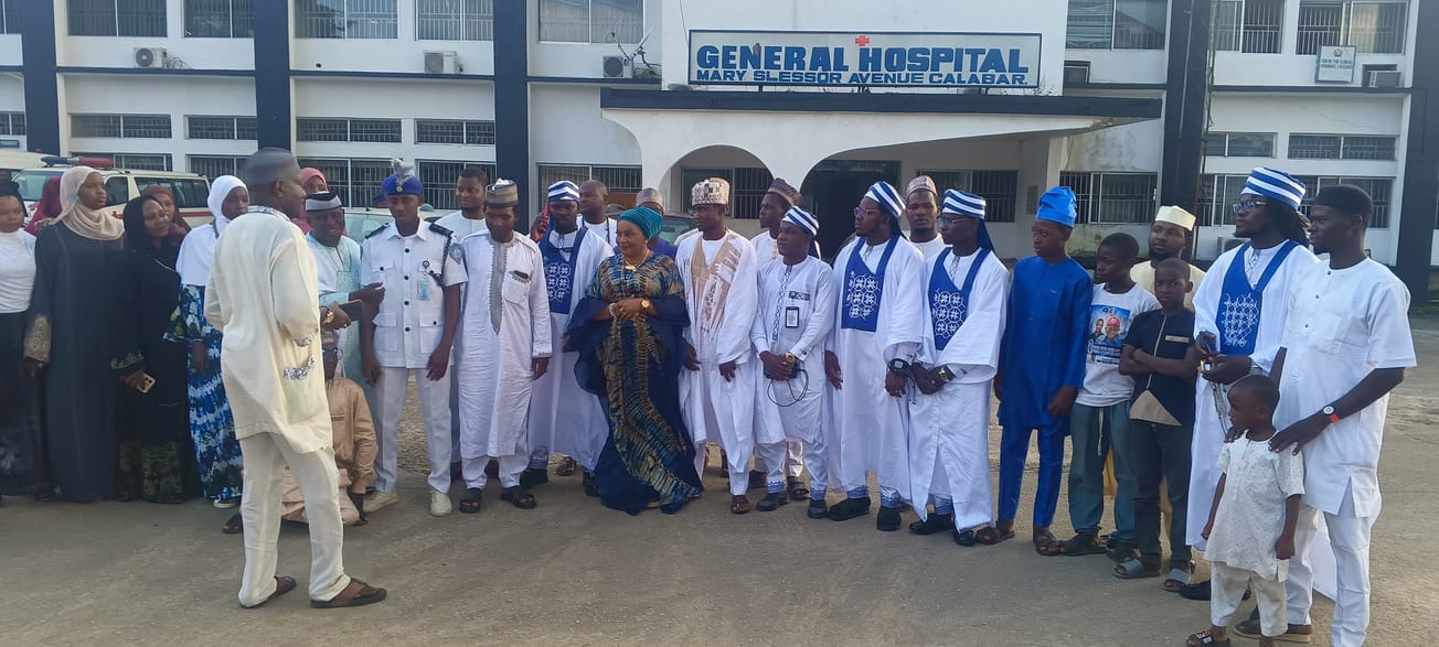 Eid-el-Maulud: Bogobiri Muslim Youth Put Smiles on 30 Patients at Calabar General Hospital