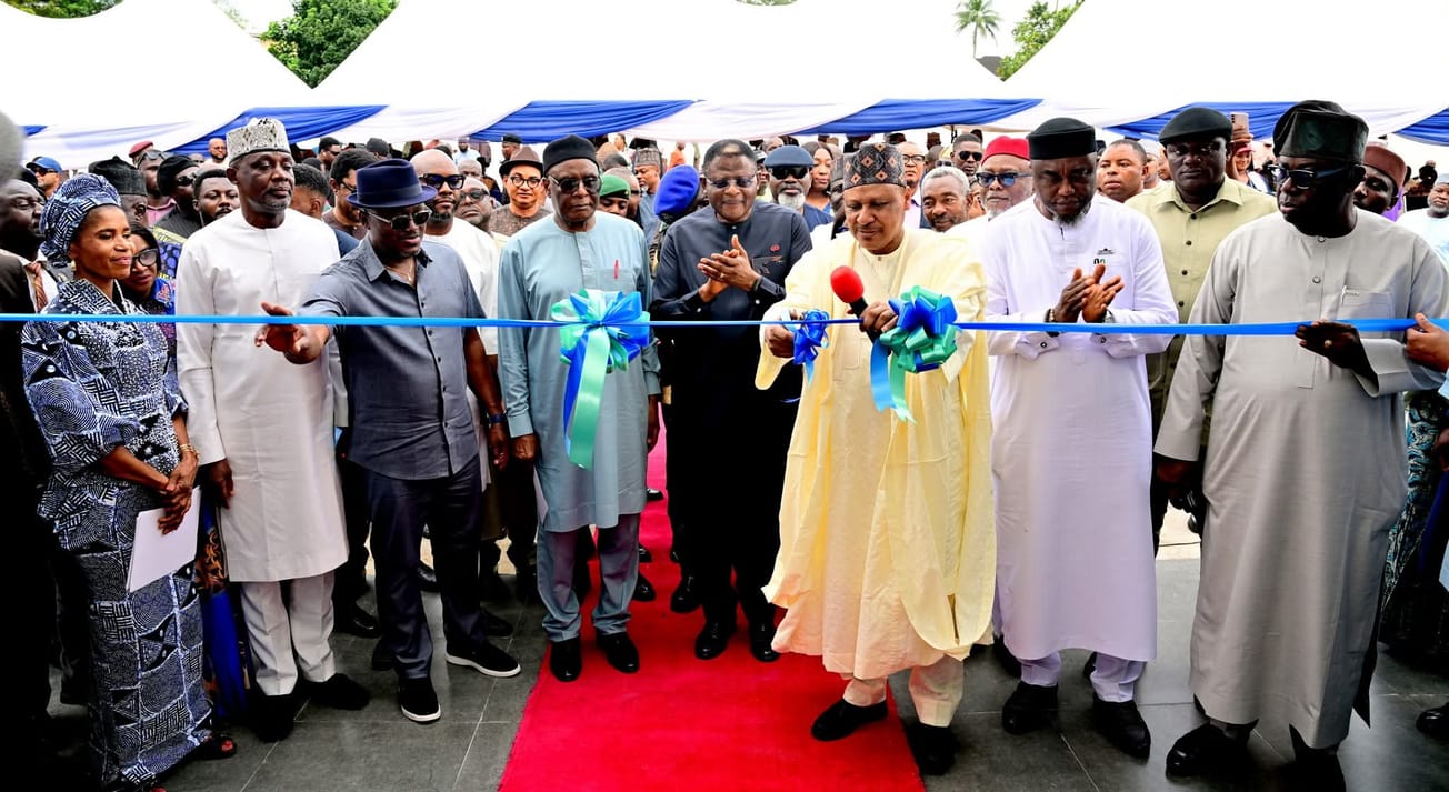 GOV OTU REVIVES THE CHRONICLE, GOVERNMENT PRESS, RENAMES COMPLEX CROSS RIVER INFORMATION HUB