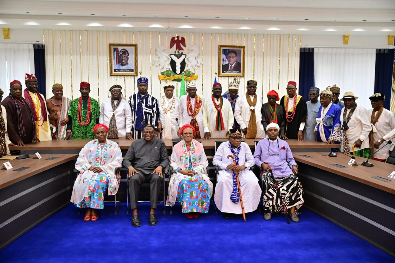 First Lady Rallies Traditional Rulers, Reels Out Renewed Hope Gains in Cross River