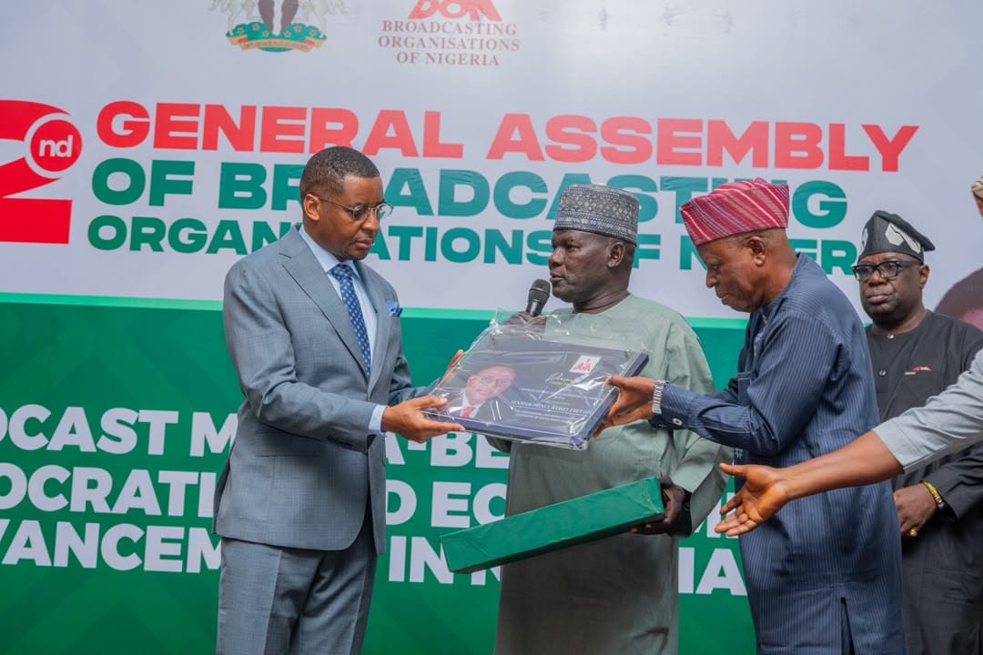 Gov Otu, Cobham Honoured at 82nd BON General Assembly in Calabar