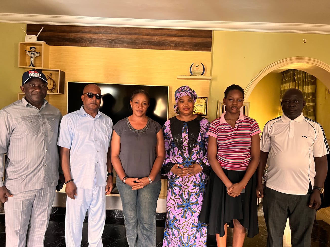 Gov. Otu Mourns Veteran Journalist Anietie Akpan, Hails His Contributions to Journalism